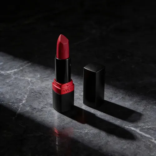 Labial en Barra Ultra Color Avon, Tono Vino Bordó