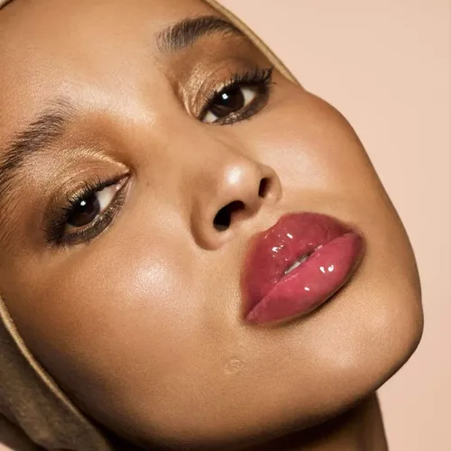 Fenty By Rihanna Gloss Bomb Heat. Gloss Voluminizador.