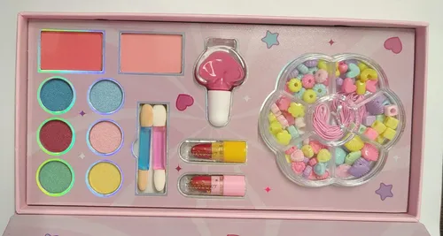 Set De Maquillaje Paleta De Sombras Con Labiales Multicolor