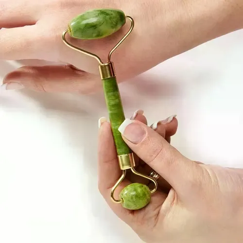 Jade Roller Tool For The Face, A