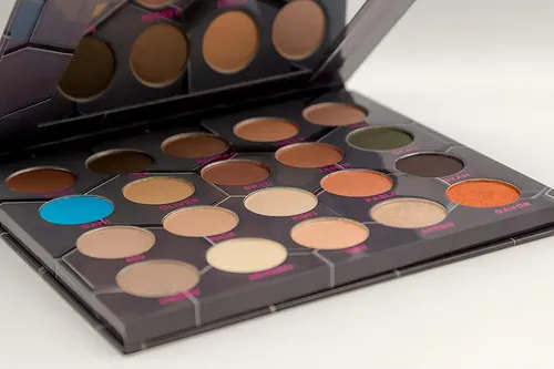 Paleta Sombras Ojos Beebeauty Barbarella 20 Colores Larga Duración