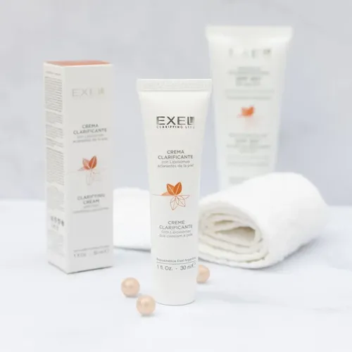 Crema Clarificante Con Liposomas Aclarantes Exel 30 Ml Momento De Aplicación Día Noche Tipo De Piel Todo Tipo De Piel