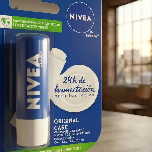 NIVEA Bálsamo Labial Essential Care Hidratante 4,8gr