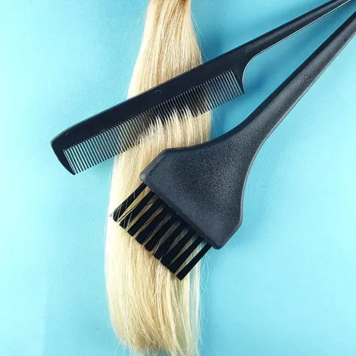 .w. Gkit Para Tinte De Cabello, Incluye Peine Cola De H.
