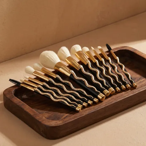 Set 10 Brochas Maquillaje Serpiente 3d Fibra Sintética Golden Snake Brush