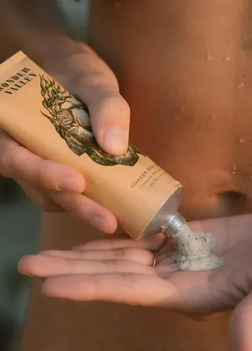 Exfoliante Corporal Wonder Valley Vegano Con Algas Marinas 1