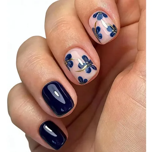 Uñas Gel X Estilo Corto Cuadrado Navy Blue Con Flores