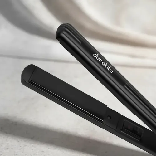 Planchita De Pelo Profesional Ion Ceramica Decakila Tipo Gama Negro Kesh014