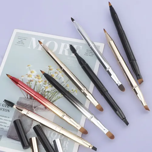 8 Cepillos Retráctiles Doble Punta Cejas + Corrector