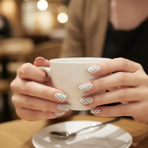 Stickers Para Uñas Autoadhesivos Diseño Blanco Plateado