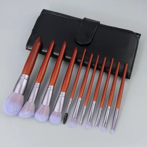 Set De 11 Brochas De Sombras Suaves Con Estuche