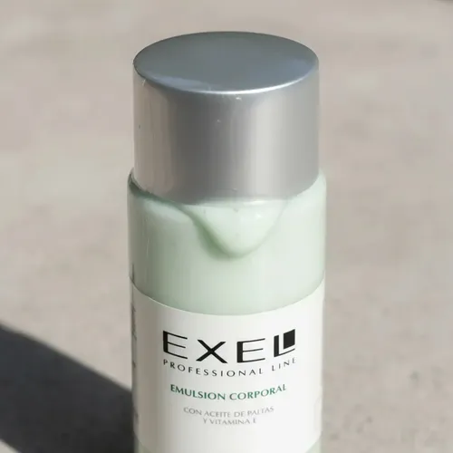 Crema Exel Corporal Aceite Palta Vit E 250 Ml Hidronutritiva