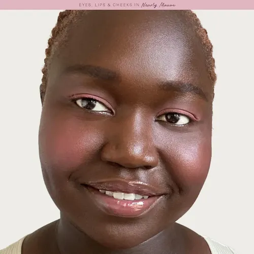 Rubor Rare Beauty Stay Vulnerable Crema Nearly Mauve