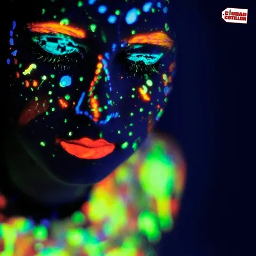 Lápiz Labial Fluo X 4 Pintafan Maquillaje Brilla Luz – Cc Acabado Cremoso Color Universal