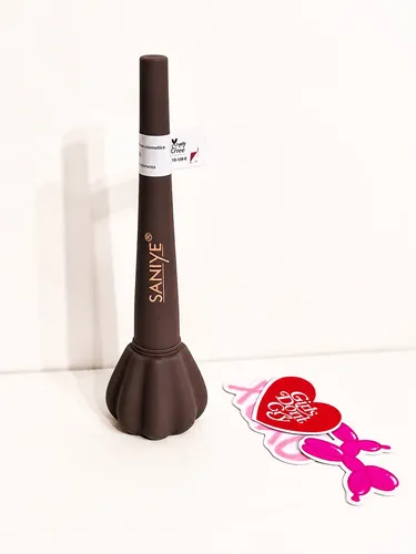 Delineador En Gel Negro Saniye Maquillaje Mujer