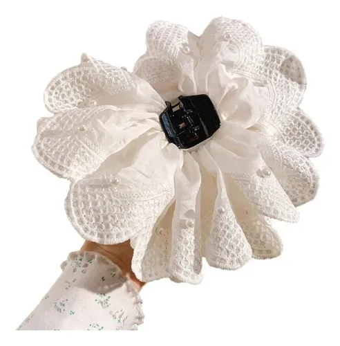 Pinza Para El Cabello Con Flores De Perlas Y Encaje Blanco