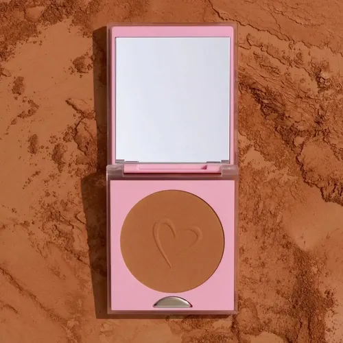Base de maquillaje en polvo Beauty Creations Bronceador Bronceador Mega Bronze tono beige