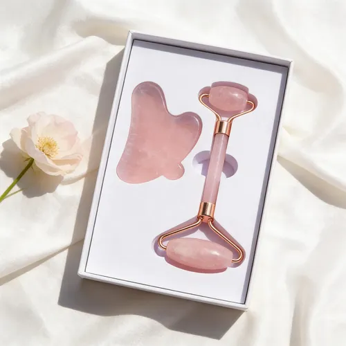 Masajeador De Rostro En Rodillo + Gua Sha De Cuarzo Rosa