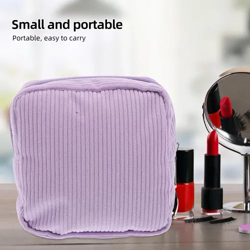 Bolsa Violeta Para Toallas Y Maquillaje Pequeña