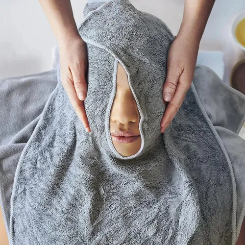 Toalla Facial De Microfibra Con Apertura Zy