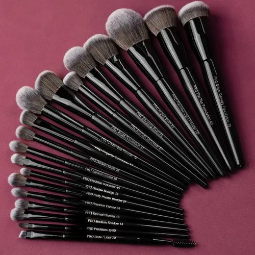 Bueart Design Set 19 Brochas Maquillaje Sintéticas