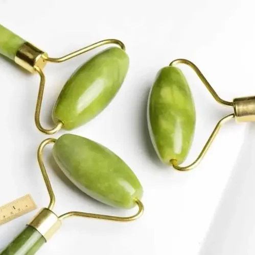 Masajeador Facial Corporal Rodillo Piedra Roller Jade Verde