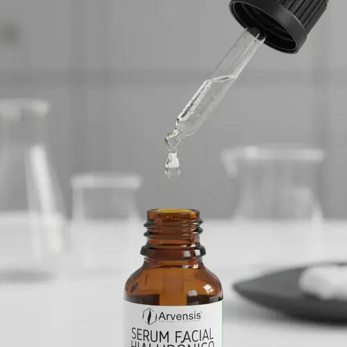 Serum Acido Hialuronico Al 0,5% Liposomado 15cc Arvensis Todo Tipo De Piel Día/noche