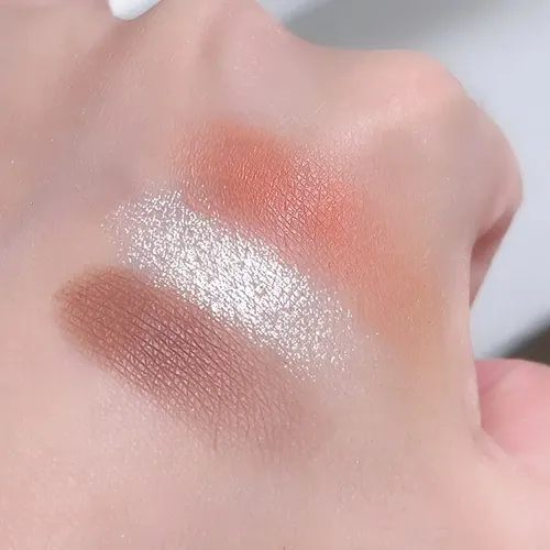 Paleta De Polvos Compactos, Iluminadores Y Contornos Rosa-ch