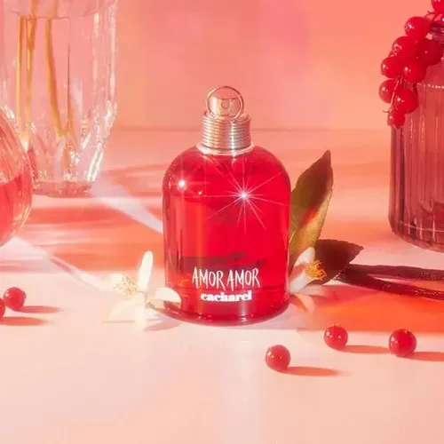Perfume Cacharel Amor Amor para Mujer Eau de Toilette 50 mL
