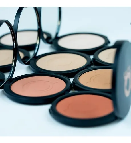 Base En Polvo Compacto Ioly’s Crema 0.49 Oz