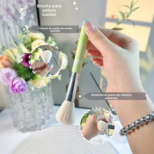 Set De 4 Pinceles De Maquillaje Miniatura Viaje Pelo Suave