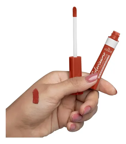 Labial Liquido Vogue Colorissimo Encanto Frutal Color Pomelo