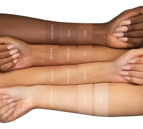 Polvo Compacto Difuminador Huda Beauty Glowish 09 Extra-tan