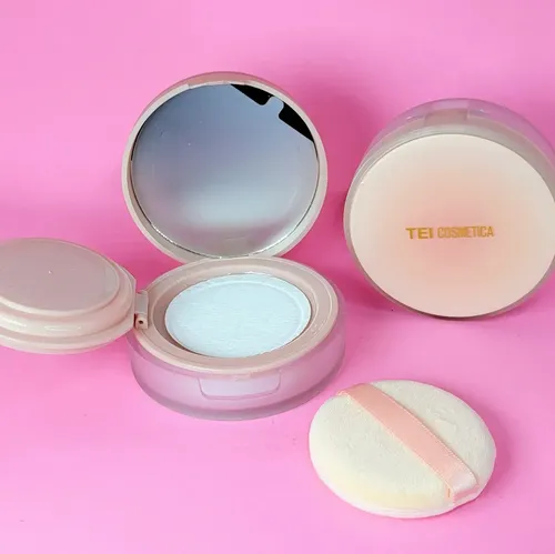 Polvo Fijador Traslúcido Tei Cosmética Con Espejo Y Esponja Sin Color