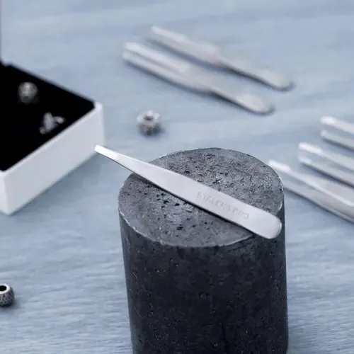 Pinza Para Cejas Finas Y Estrechas Precisa Staleks Pro 10/2