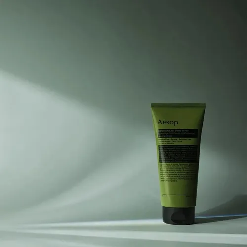 Exfoliante Corporal Con Hojas De Geranio Aesop, 180 Ml, Sin An;