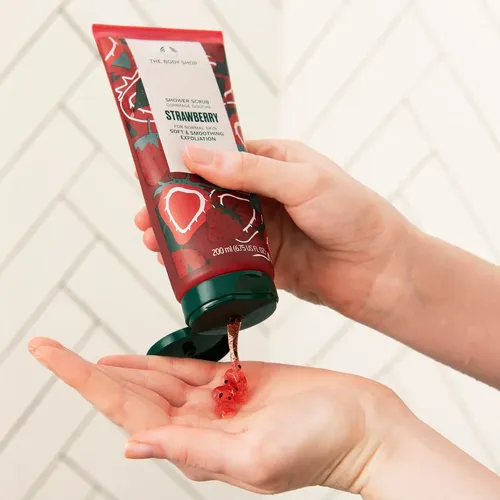 Exfoliante Corporal The Body Shop Fresa Suavizante 200ml