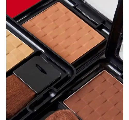 Polvo Compacto Black Radiance 7.92g Avellana Cálida Mate