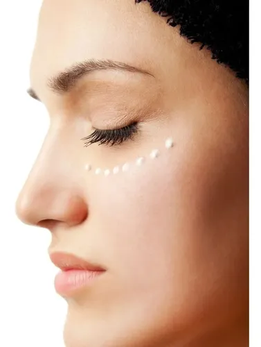 Crema Contorno Ojos Hidrata Momento De Aplicación Día/noche Tipo De Piel Todo Tipo De Piel