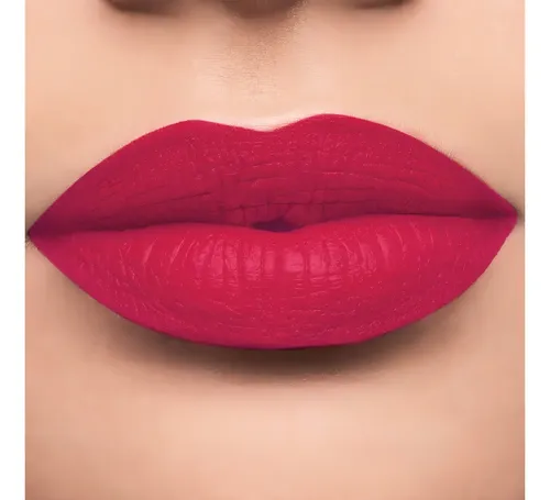 Labial Liquido Intransferible Power Stay Avon Acabado Mate Color Resilient Red