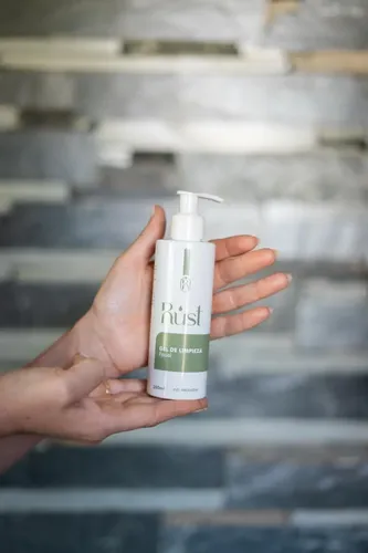 Gel Limpieza Facial Ácido Salicílico Rust Cosméticos 200 Ml