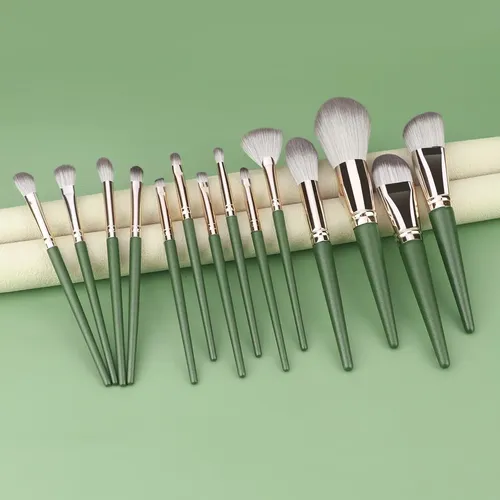 A Set De 14 Brochas De Maquillaje Profesional ,