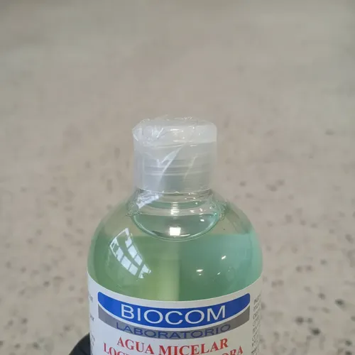 Agua Micelar Limpieza Desmaquillante Biocom 250cc