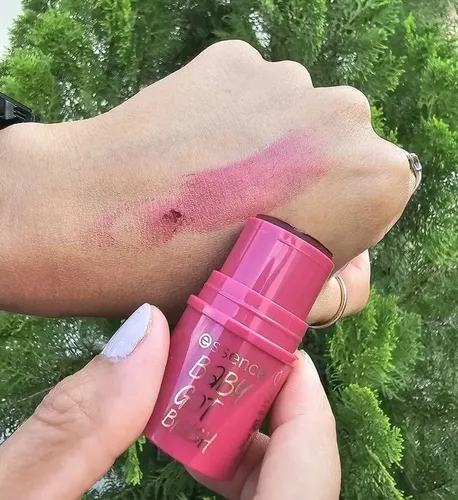Barra De Maquillaje Essence Baby Got Tono Del Maquillaje Cherry Cherry Baby