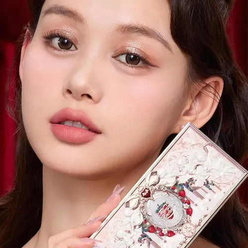 Paleta De Maquillaje Flower Knows Strawberry Cupid 14g