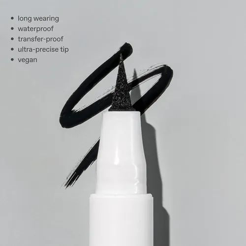 Delineador En Gel R.e.m. Beauty Ariana Grande Midnight Black