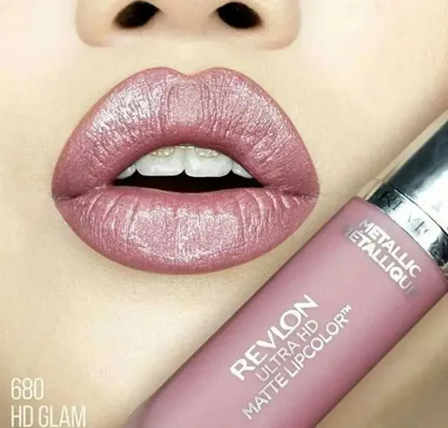 Labial Revlon Ultra Hd Matte Lipcolor Metallic Tono 680 Glam