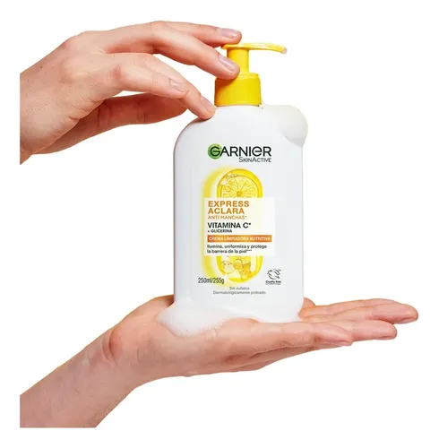 Crema Limpiadora Express Aclara Vitamina C 250ml Garnier