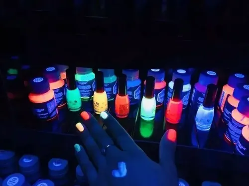Set Esmaltes De Uñas Fluo Neon Fluor Brillan Con Luz Negra