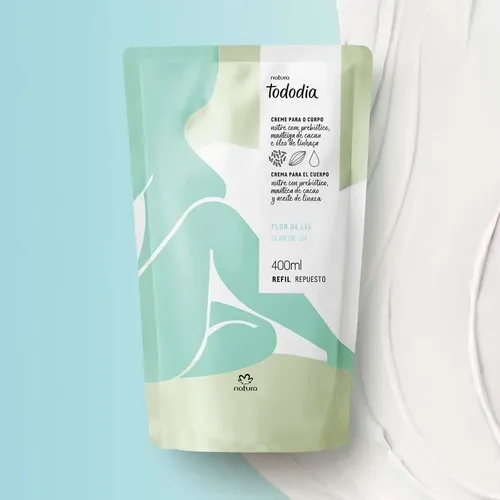 Crema para cuerpo Natura Tododia Hidratante Corporal Flor de Lis en sachet 400mL floral